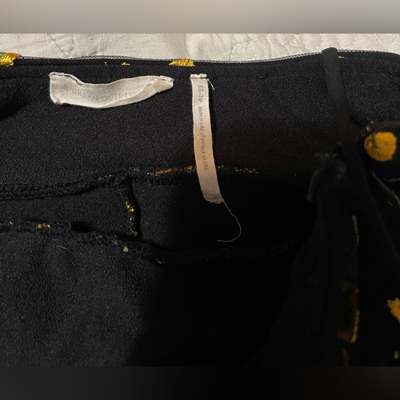 Urban Outfitters Mini Dress Embroidered Flowers Lace Overlay Size XS - Picture 5 of 6